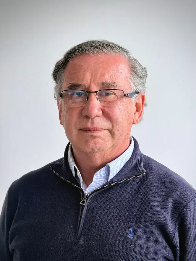 Dr. Mauricio Herrera Harros