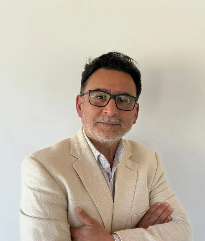 Dr. Francisco Alarcón Méndez